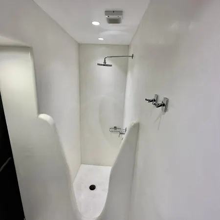 アパートホテル Blue Heart Luxury