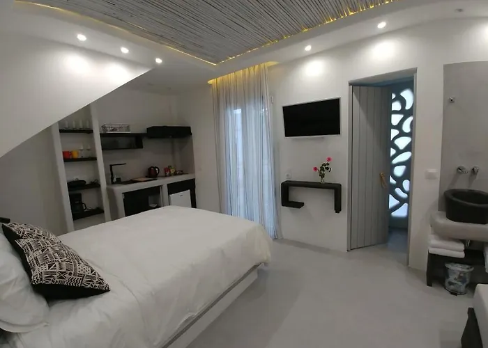 Blue Heart Luxury شقة فندقية Naxos City